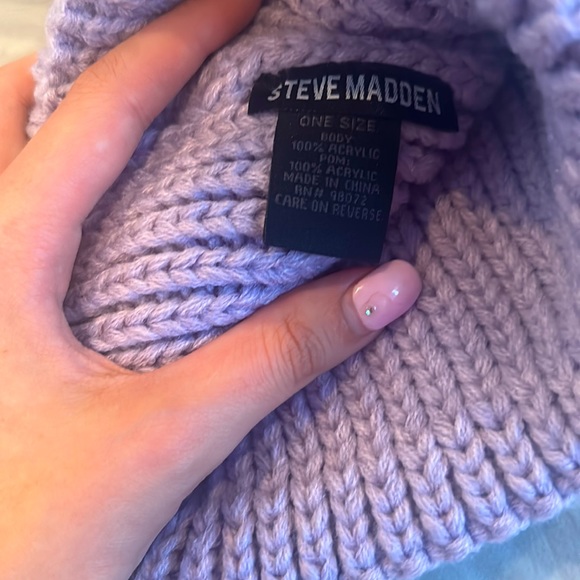 Steve Madden beanie